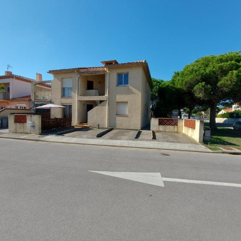 soleil catalan ok chéques vacances rdc terrasse privative 150m mer 6pers wifi parking - Appartement 2 Chambres - 3