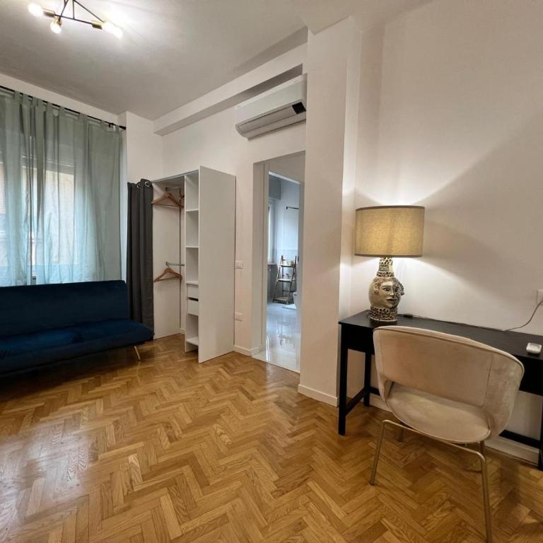 Frame of Verona Apartments - One-Bedroom Apartment - 4