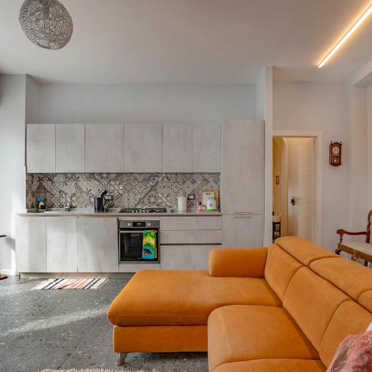 Italianflat - Via IV Novembre - Appartamento con 2 Camere da Letto - 2