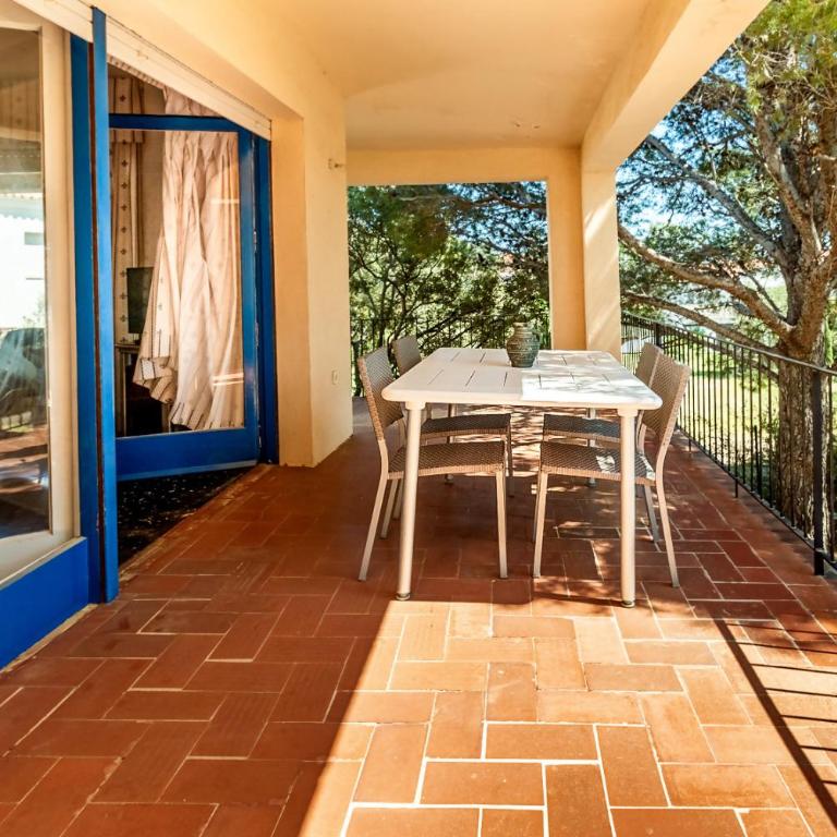 Grifeu 14 - Apartamento con terraza y jardín - Apartamento de 2 dormitorios - 9