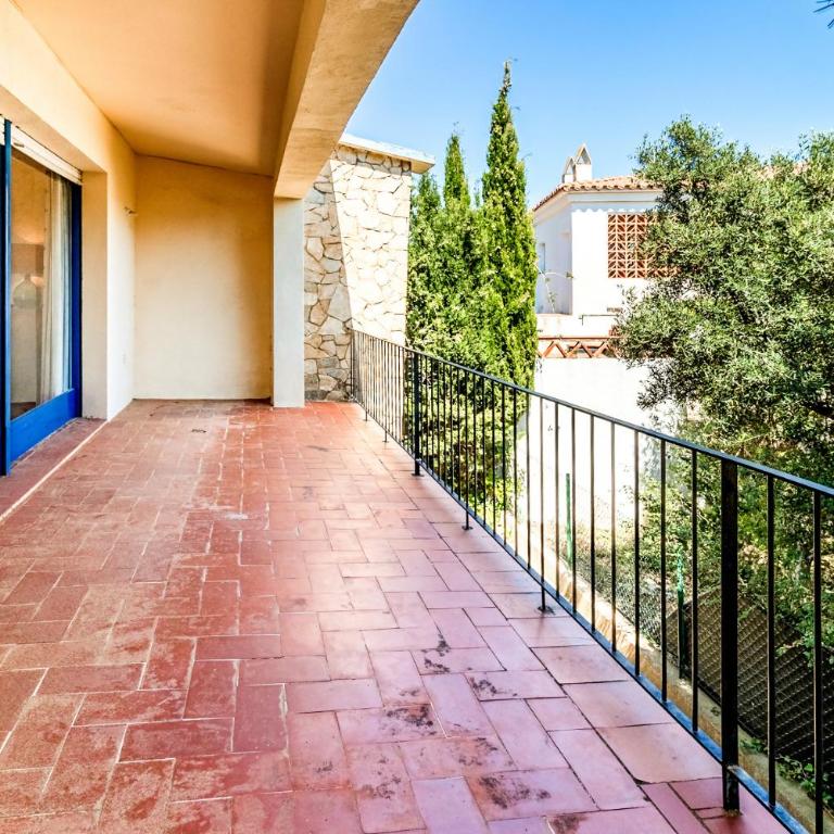 Grifeu 14 - Apartamento con terraza y jardín - Apartamento de 2 dormitorios - 10