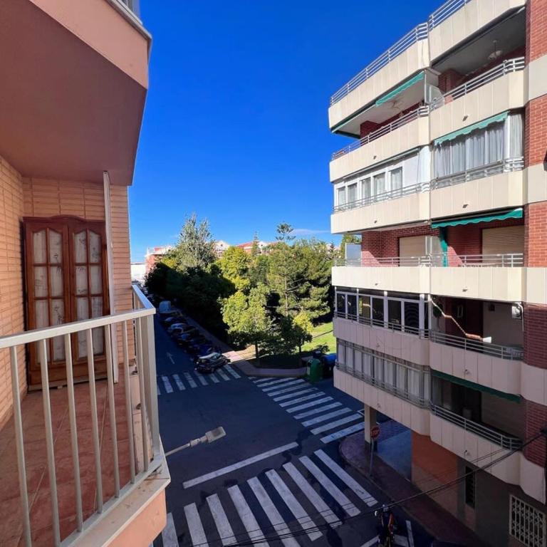 3BR Family Apt Near Beach AC TV17 - Apartamento de 3 dormitorios - 24