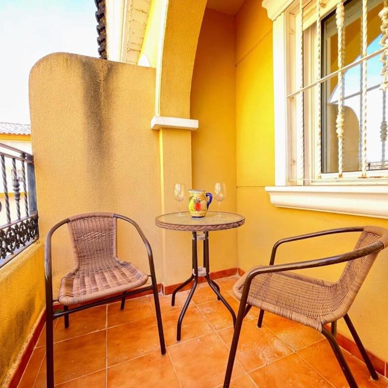 Pleasant 4 Bedroom Townhouse with Com Pool VM7 - Casa - 9