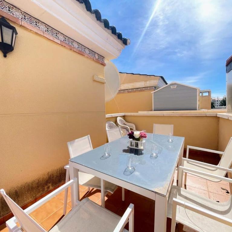 Pleasant 4 Bedroom Townhouse with Com Pool VM7 - Casa - 36