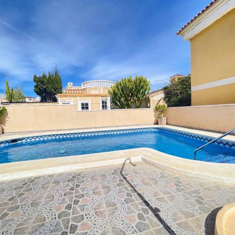 Pleasant 4 Bedroom Townhouse with Com Pool VM7 - Casa - 41
