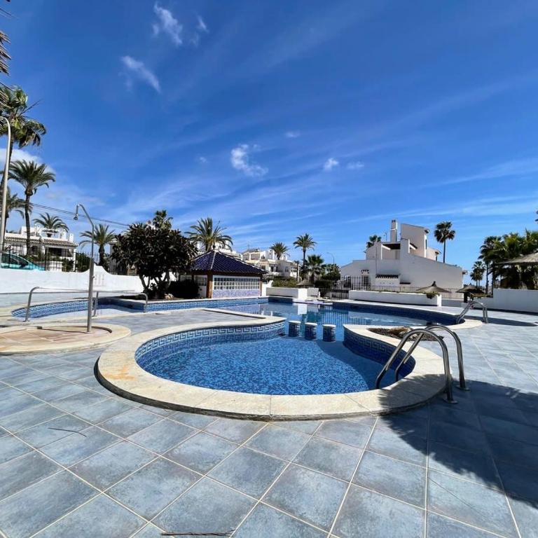 Botanical 2 Bedroom Bungalow with Com Pool VM33 - Bungalow - 3
