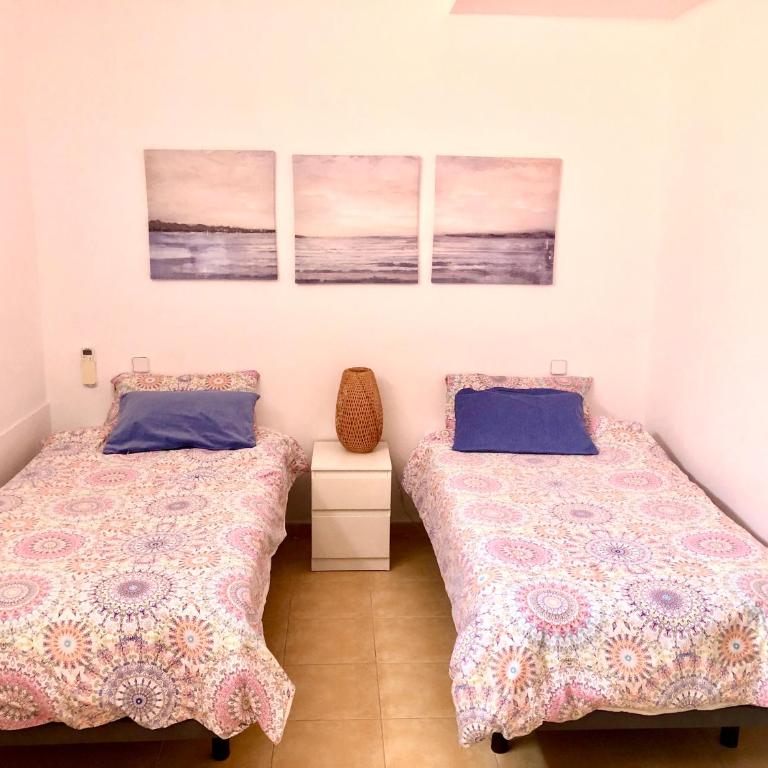 Beach and golf 4 Bedroom Holiday Home - Four-Bedroom House - 35