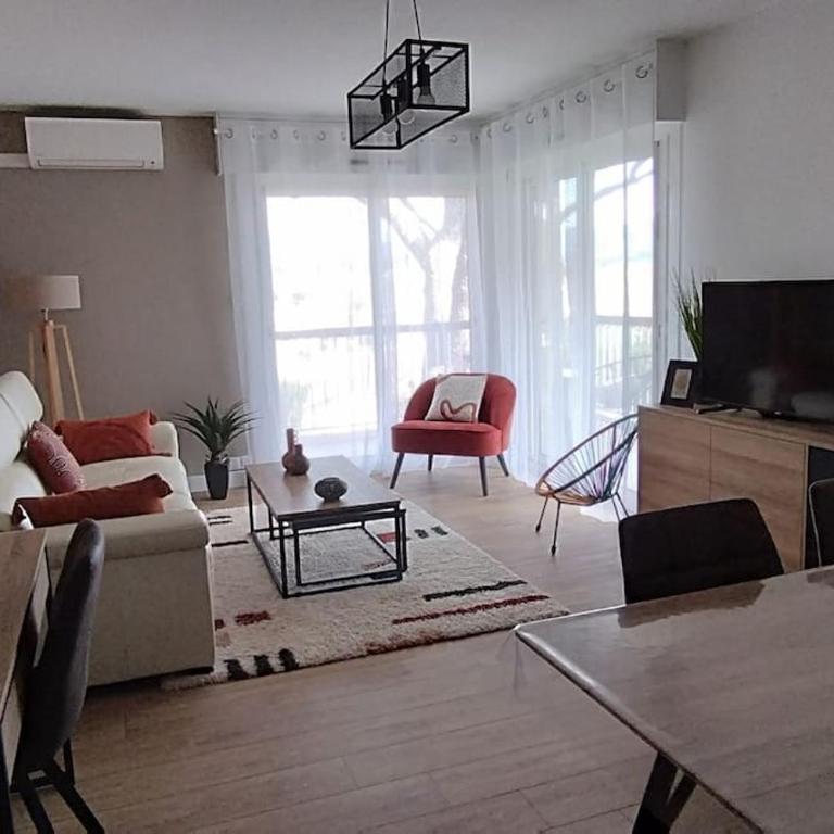 Les Géraniums, bel appartement rénové, proche plage et commerces - Apartment mit 1 Schlafzimmer - 4
