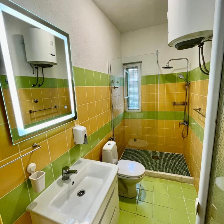Apartments AriaSana-5m from the beach - Two-Bedroom Apartment with Sea View - 4