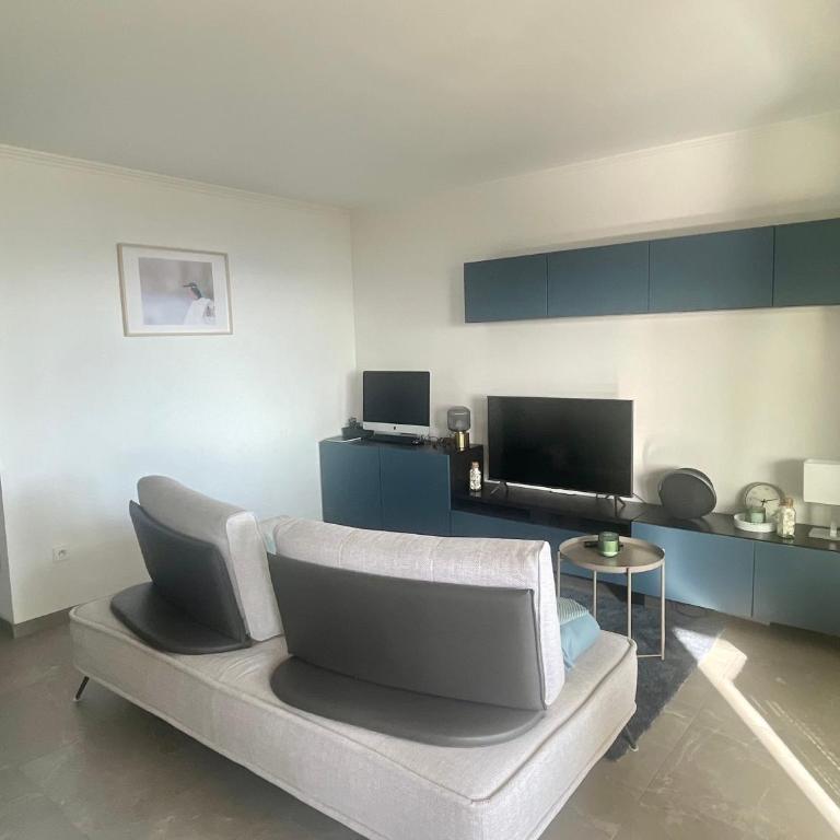 Appartement 2 pièces vue mer proche Monaco place parking privée - Room #1184495201 - 22