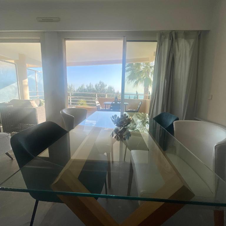 Appartement 2 pièces vue mer proche Monaco place parking privée - Room #1184495201 - 40