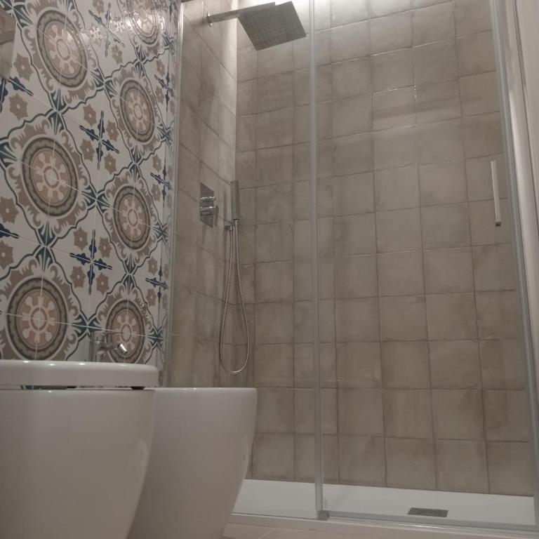 Vicol8Netino - Camera Matrimoniale con Bagno Privato - 22