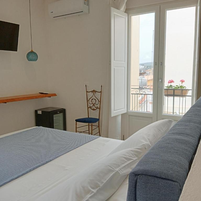 Vicol8Netino - Camera King con Balcone - 25
