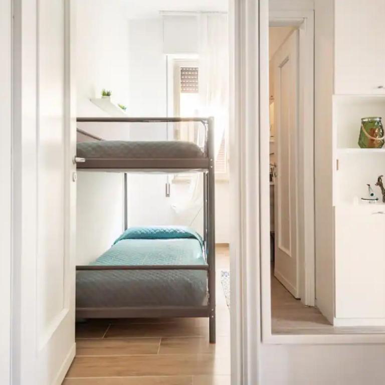 [Seaside Apt] Private Parking and near the beach - Appartamento con 2 Camere da Letto - 13