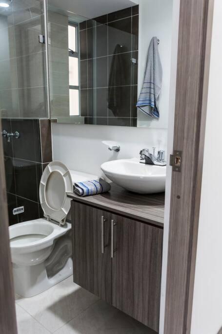 Hemoso Apartamento Sur De Cali bochalema - Apartamento de 1 dormitorio - 2