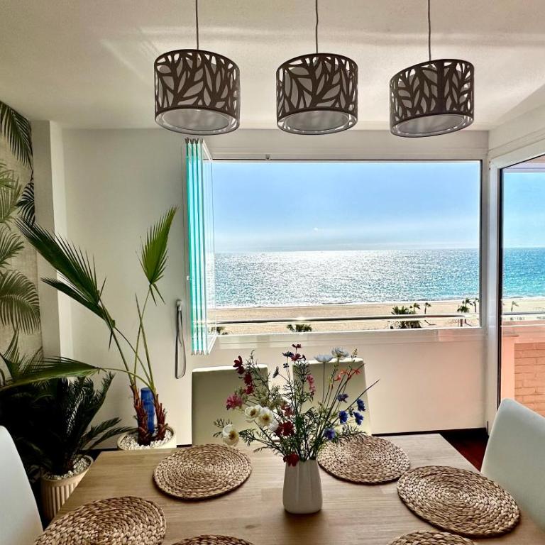 Vista del Mar Residencial - Three-Bedroom Apartment - 9