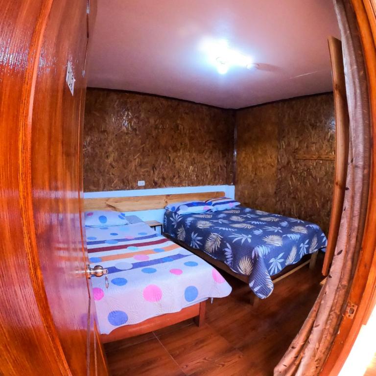 HOSPEDAJE SCHASCA - Habitación Doble Estándar - 2 camas - 1