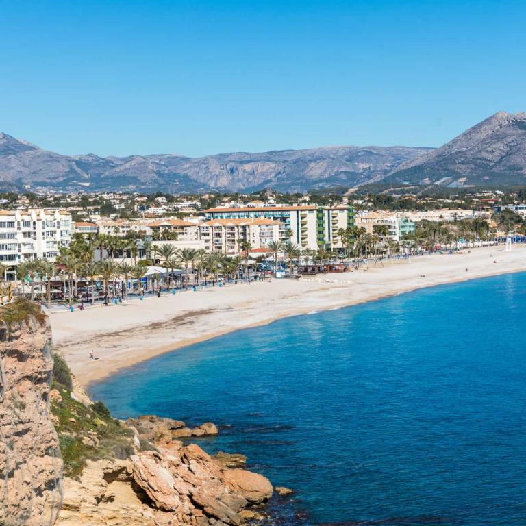 Sun and Sea, Apartment for Rest in Playa Albir, Costa Blanca - One-Bedroom Apartment - 2