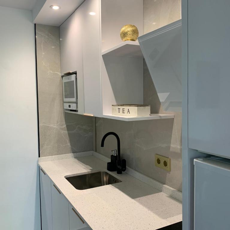 Sun and Sea, Apartment for Rest in Playa Albir, Costa Blanca - One-Bedroom Apartment - 31