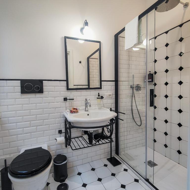 Maison Bonheur - Double Room with Private Bathroom - 6