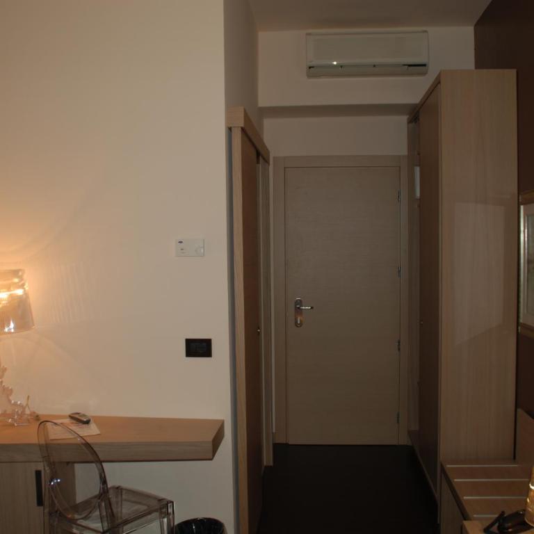 Hotel Paris - Camera Singola - 1
