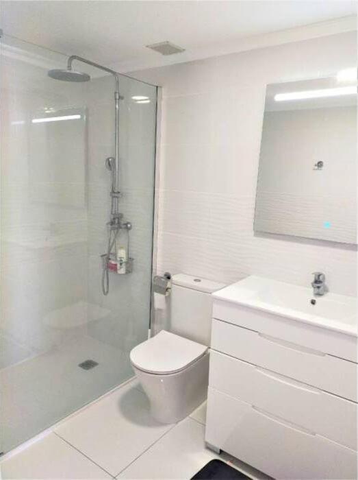 Casa Angel - Mil Palmeras - 3-Bedroom House - Sleeps 5 - Near Beach & Pool - 80 m2 Terrace - Casa de 3 dormitorios - 12