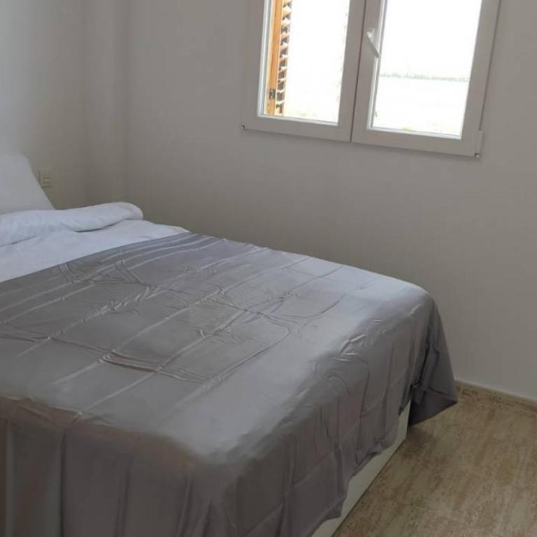 Casa Angel - Mil Palmeras - 3-Bedroom House - Sleeps 5 - Near Beach & Pool - 80 m2 Terrace - Casa de 3 dormitorios - 20