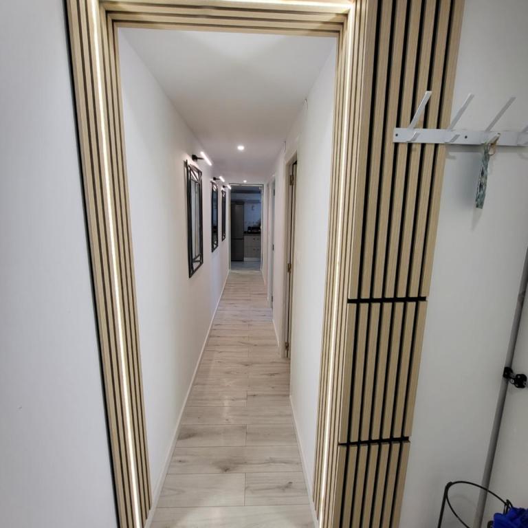 CASA MADRID 2 minutos a la playa - Two-Bedroom Apartment - 28
