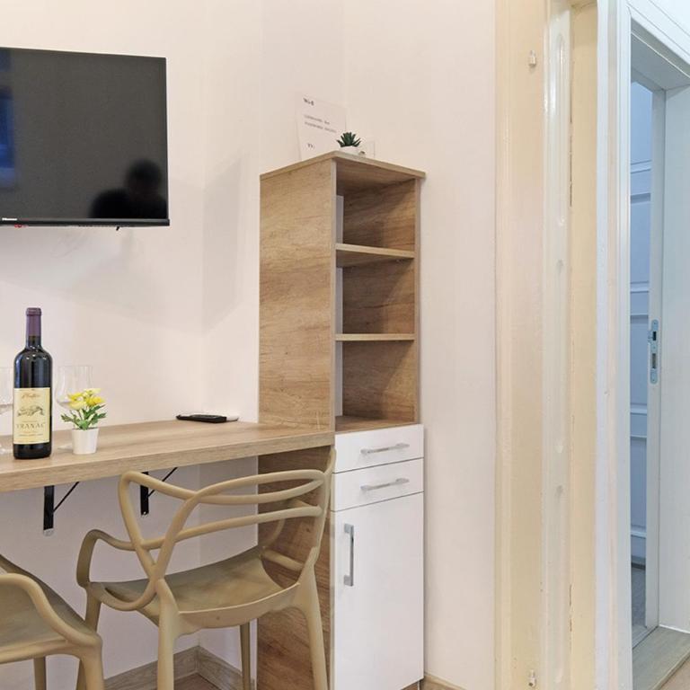 Ikar Apartments - Apartman - 8