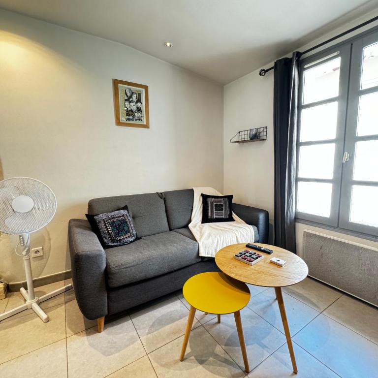 Le Cocon Citadin - Parking Gratuit à 500 m - 2 Smart TV - Apartment mit 1 Schlafzimmer - 8