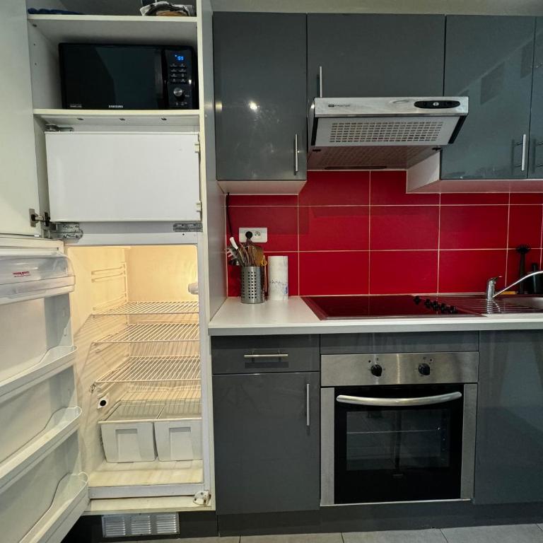 Le Cocon Citadin - Parking Gratuit à 500 m - 2 Smart TV - Apartment mit 1 Schlafzimmer - 7