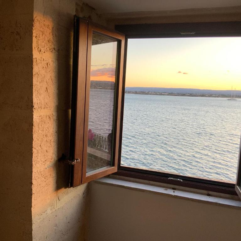 Tramonto vista mare - Appartamento con 2 Camere da Letto - 4