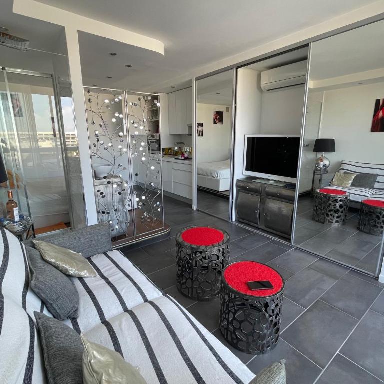 Studio Haut de Gamme : Sunshine - Apartamento de 1 dormitorio - 1