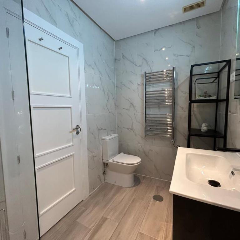 Villa with private pool and jacuzzi - EN10LT - Villa - 32