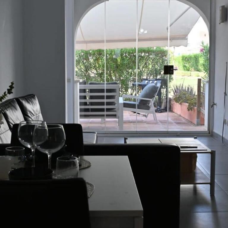 Bright improved ground floor apartment - BA202LT - Apartamento - 9