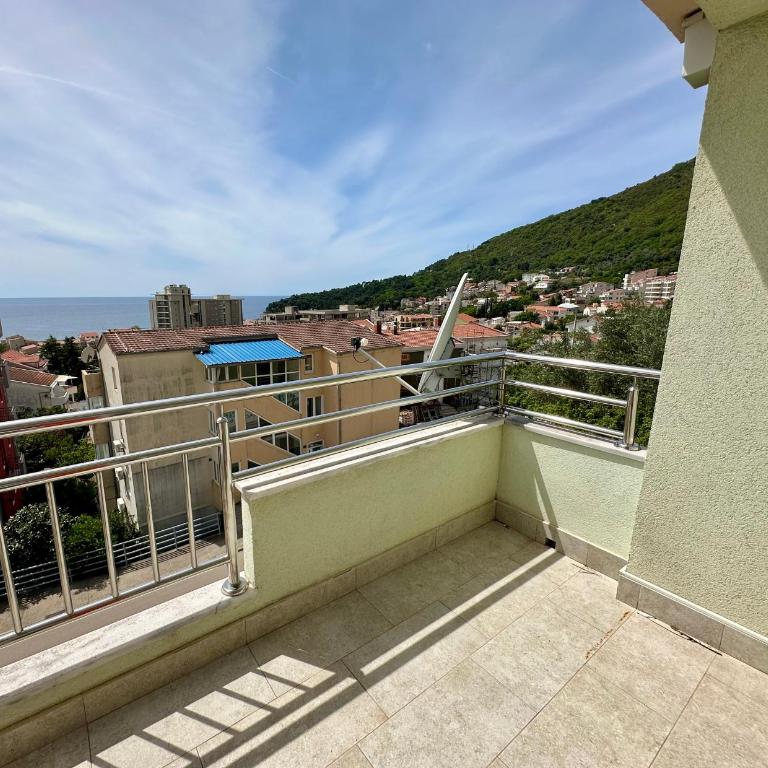Apartments Comfort Petrovac - Apartment with Sea View - 2