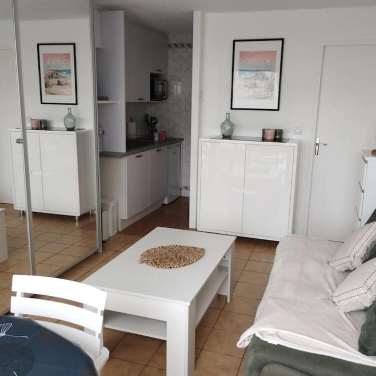 Appartement avec terrasse - One-Bedroom Apartment with Terrace - 7