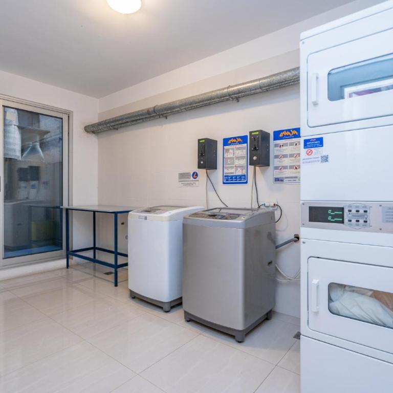 Monoambiente amplio luminoso en piso alto en las cañitas - Apartamento de 1 dormitorio - 22