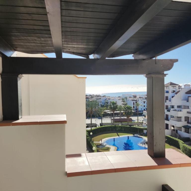 Urbanización Altos de Nuevo Vera - Apartamento de 2 dormitorios con terraza y vistas al mar - 2