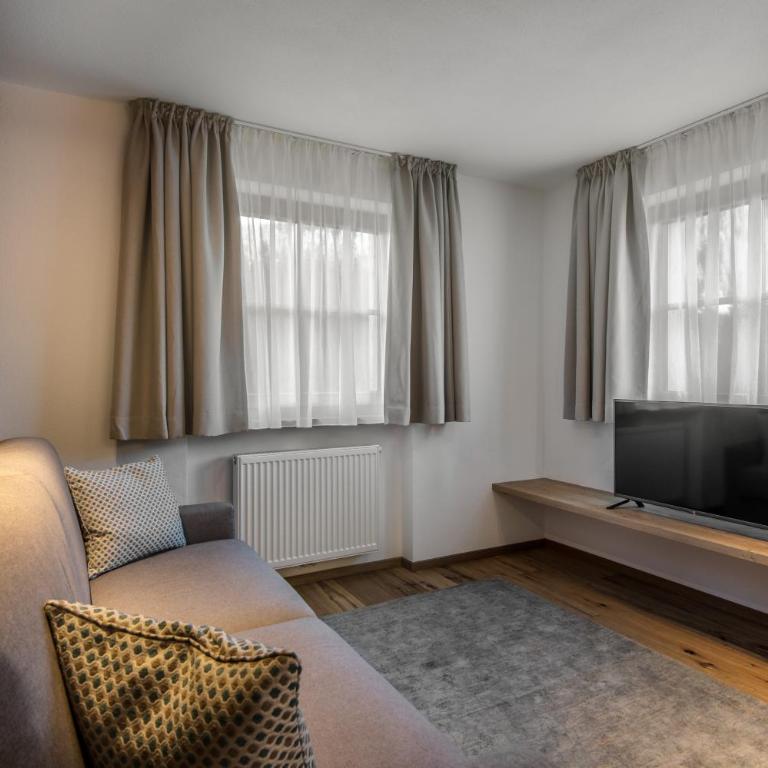 Chalet Prades Dolomiti Lodges - Apartment mit 2 Schlafzimmern und Balkon - 1