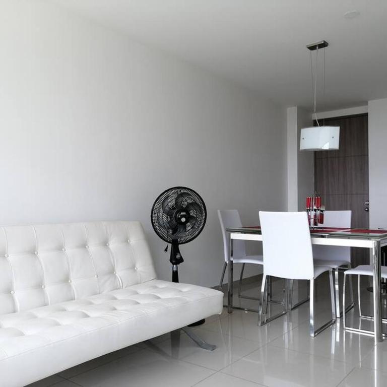 Moderno apartamento con linda vista al mar - Two-Bedroom Apartment - 7