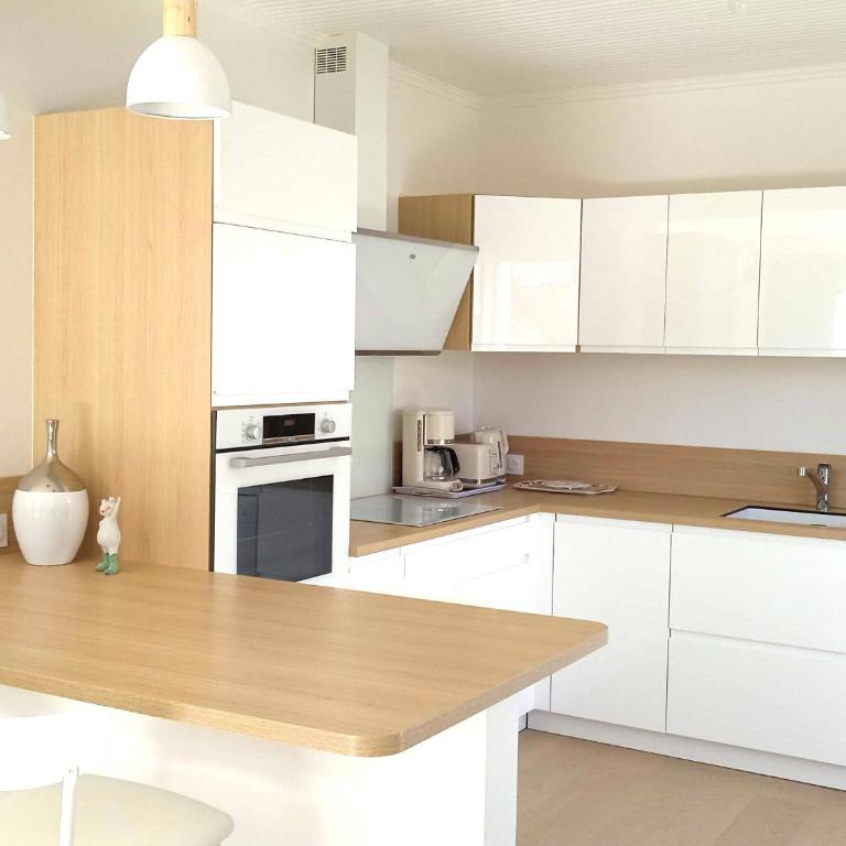 Maison Cosy, Rénovée, Proche Plage et Centre, Jardin, Animaux Bienvenus - FR-1-652-19 - Vacation Home - 4