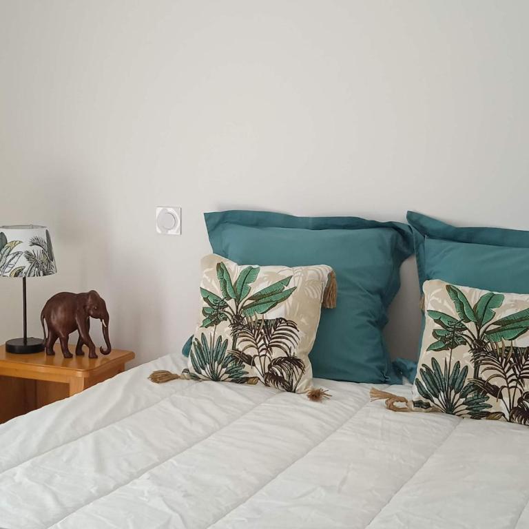 Maison Cosy, Rénovée, Proche Plage et Centre, Jardin, Animaux Bienvenus - FR-1-652-19 - Vacation Home - 6
