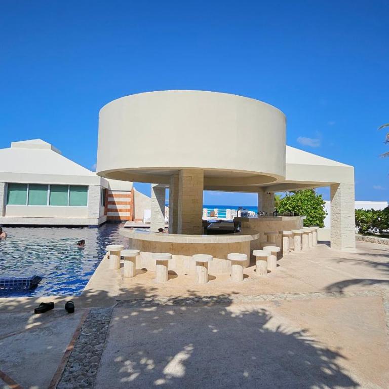 Front Beach Studio - Twin Room with Sea and Garden View - 36