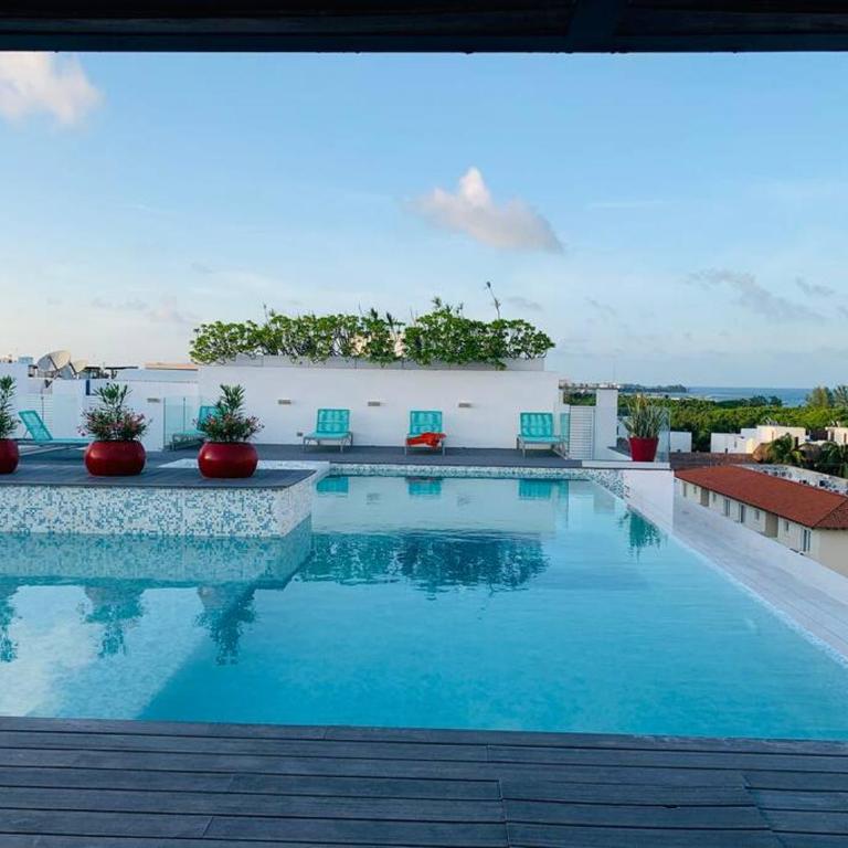 Beautiful Bali-Boho design Loft - Two blocks from sea - Three-Bedroom Apartment - 9