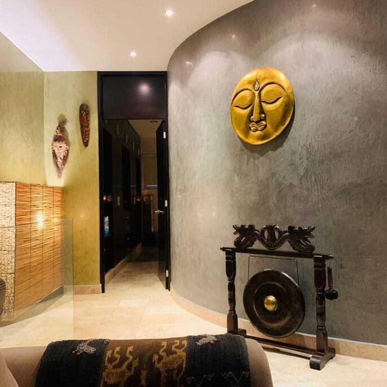 Beautiful Bali-Boho design Loft - Two blocks from sea - Three-Bedroom Apartment - 30