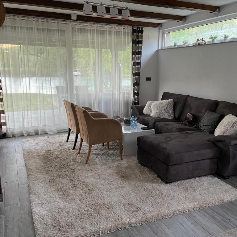 House Legacy - Apartment - Split Level - 10