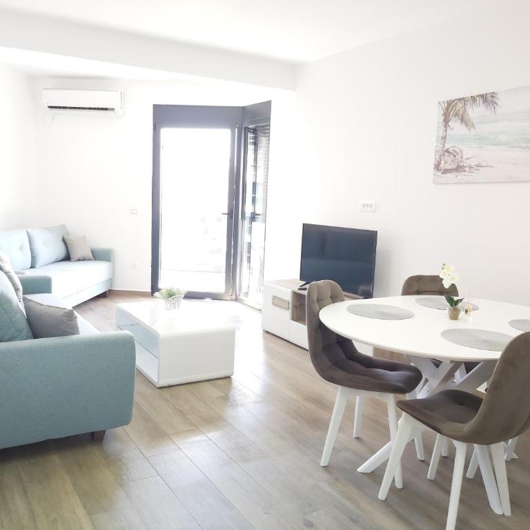 Apartmani Aida - Apartment - 5