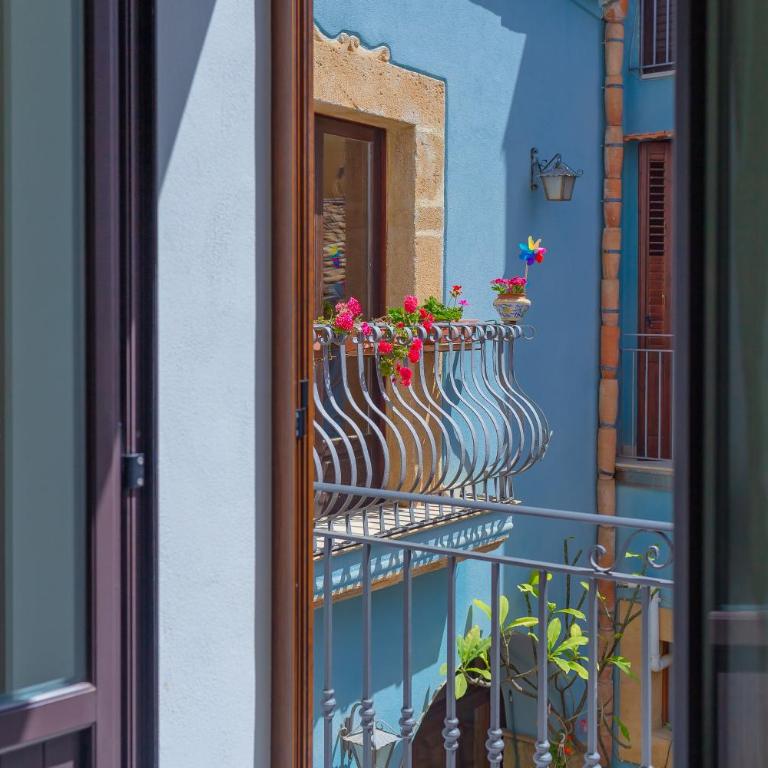 La Finestra sul Cortile B&B - Double Room with Garden View - 10