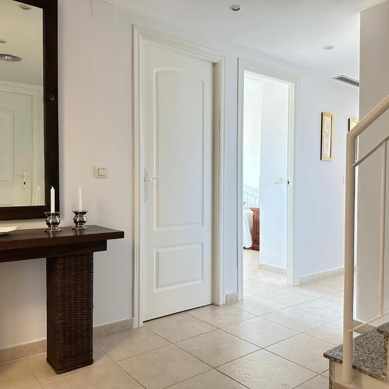 Relax Nou Fontana 200M2 5min Beach - Apartamento de 3 dormitorios con balcón - 21